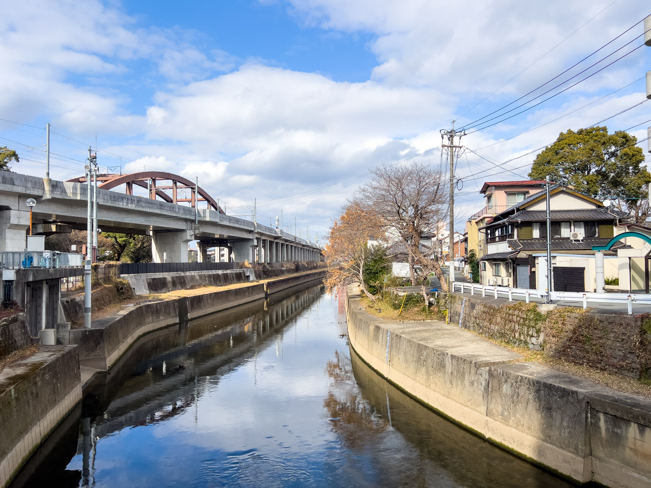 小沢町の町並み