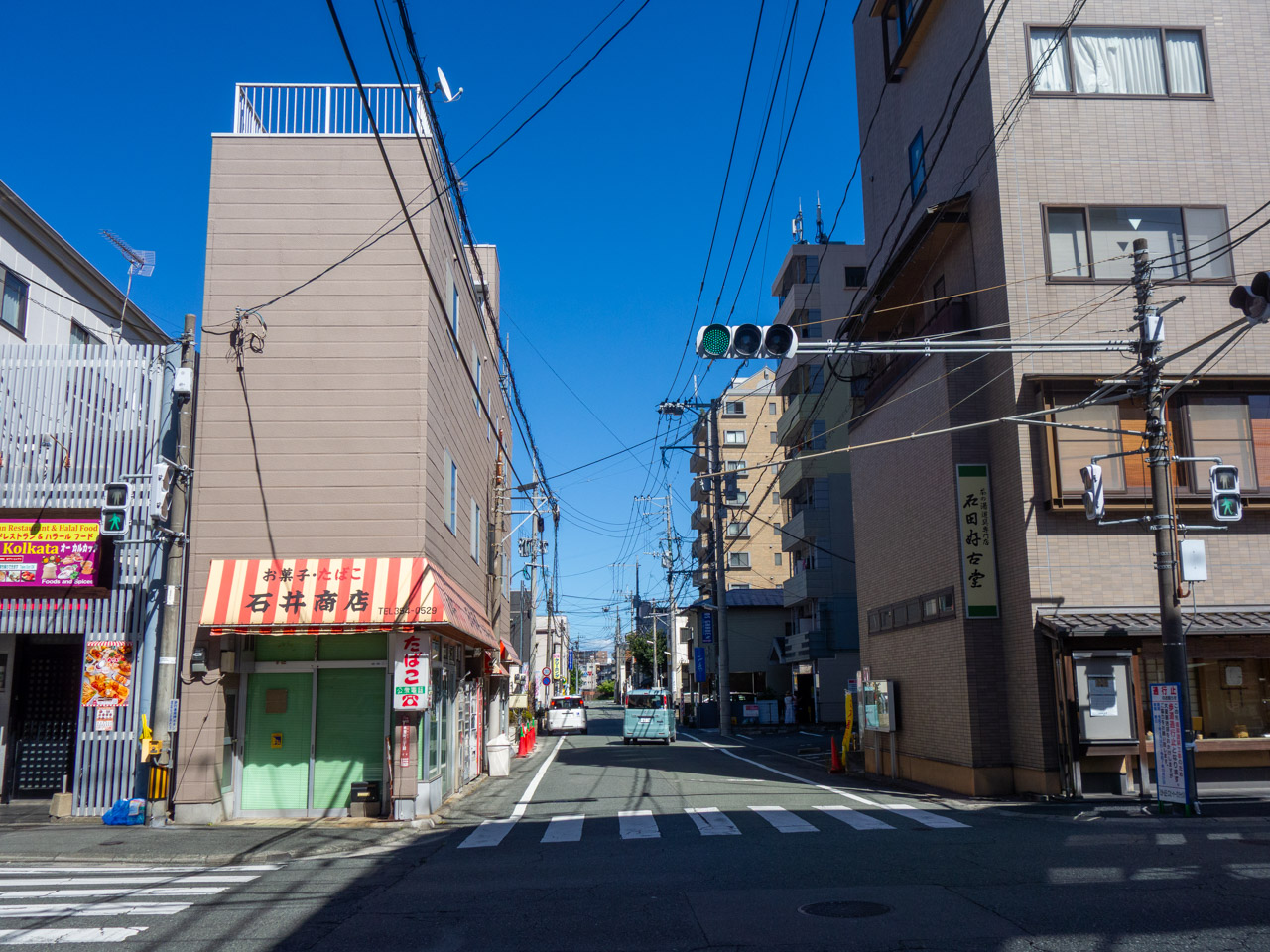 米屋町から見た万町一丁目