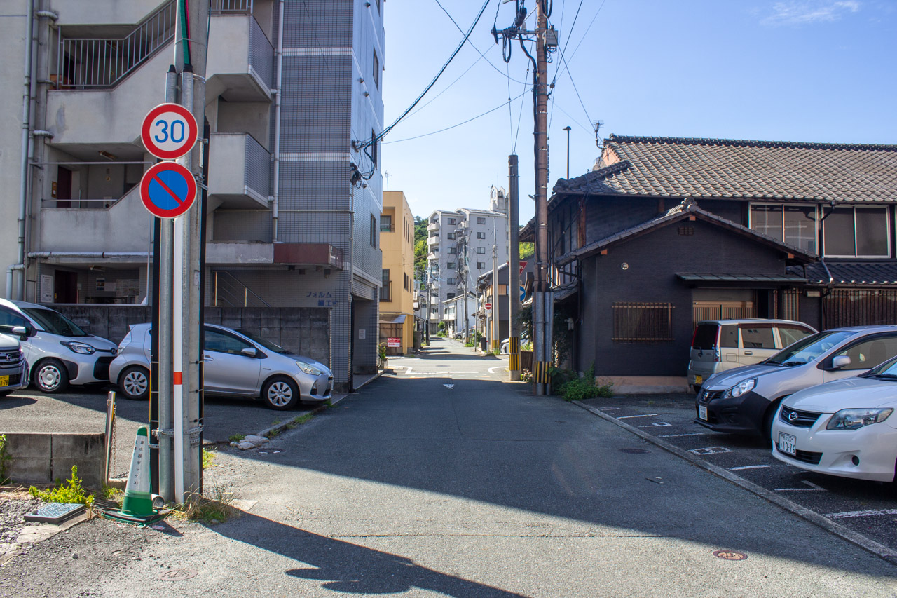 西阿弥陀寺町から見た細工町