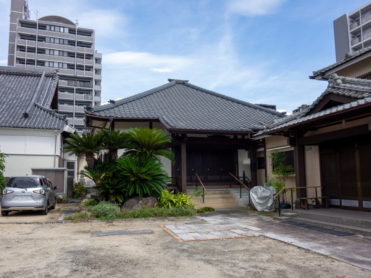 長光寺の外観
